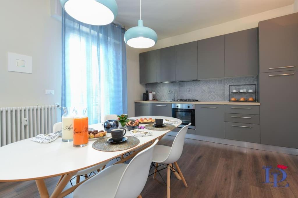 Desenzanoloft Official Partner Marriott Homes & Villas - Jack'S Penthouse Desenzano del Garda Exterior photo